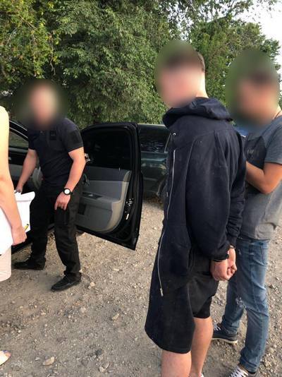 У Харкові студент торгував зброєю